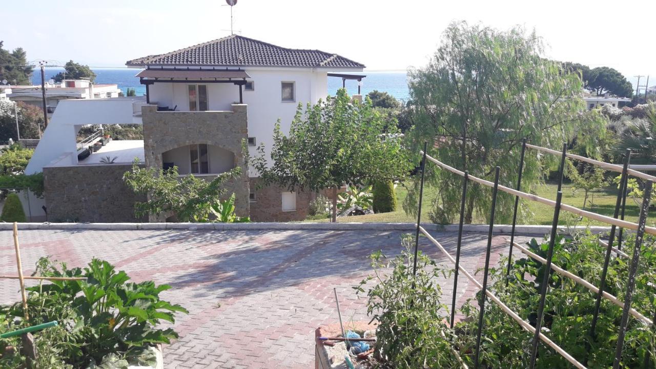 Villa Helga Exotic Pefkochori Exterior photo